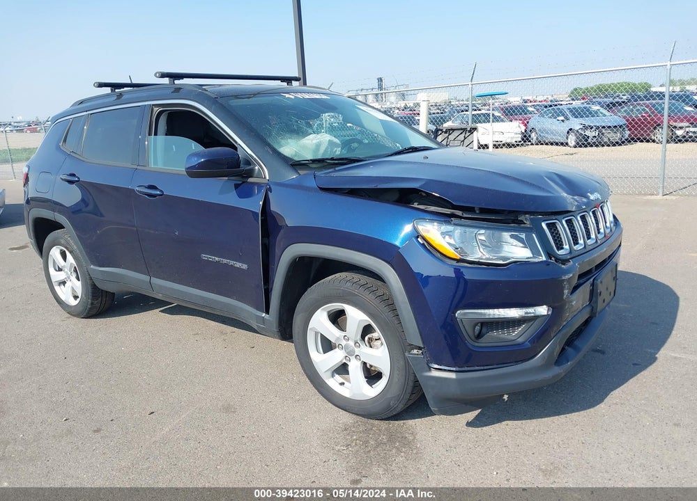 2018 JEEP COMPASS LATITUDE 4X4 VIN: 3C4NJDBB1JT185480