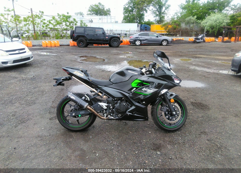 2023 KAWASAKI EX400 VIN: JKAEXKH1XPDAN8014