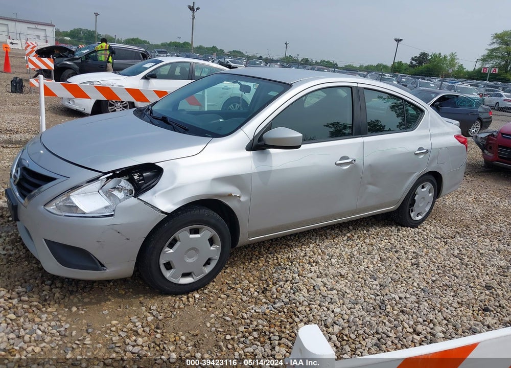 2018 NISSAN VERSA 1.6 SV VIN: 3N1CN7AP3JK409836