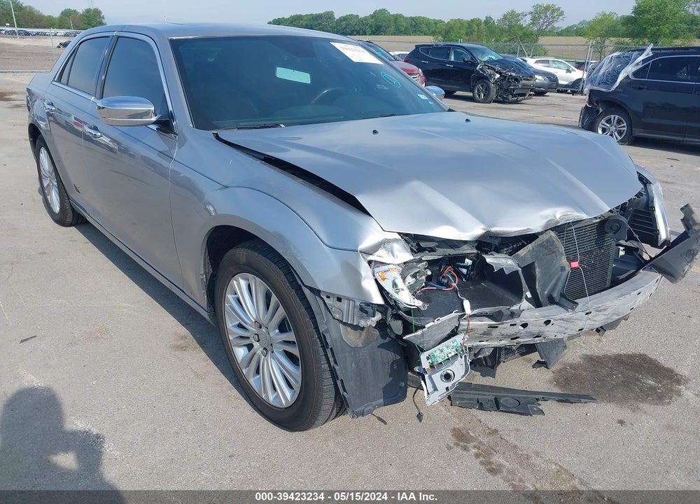 2011 CHRYSLER 300C AWD VIN: 2C3CK6CT6BH523915