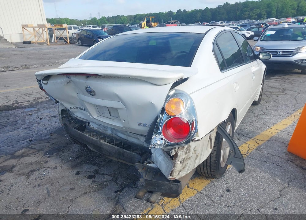2004 NISSAN ALTIMA 2.5 SL VIN: 1N4AL11DX4C172095