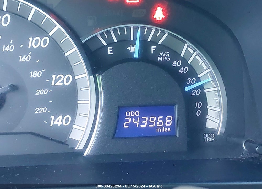 2014 TOYOTA CAMRY SE VIN: 4T1BF1FKXEU816635