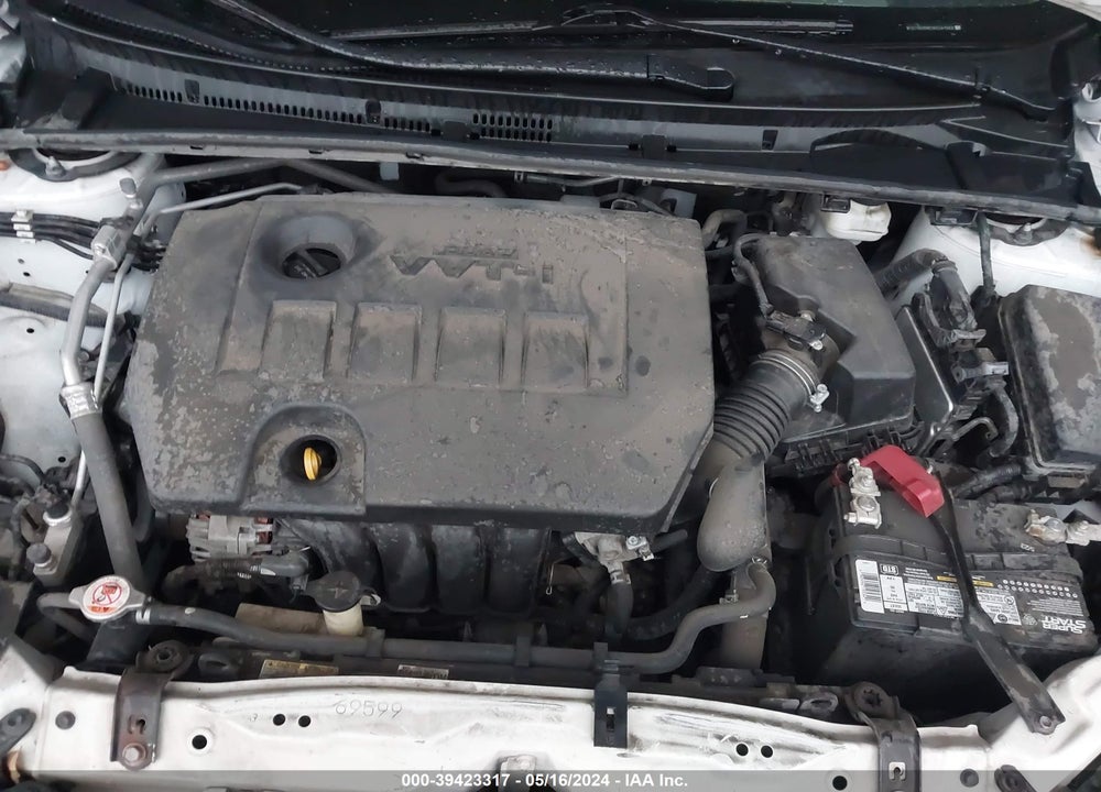 2019 TOYOTA COROLLA LE VIN: 2T1BURHE2KC241343