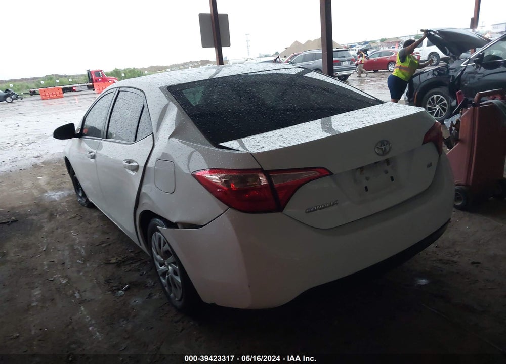2019 TOYOTA COROLLA LE VIN: 2T1BURHE2KC241343