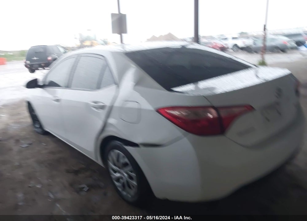 2019 TOYOTA COROLLA LE VIN: 2T1BURHE2KC241343