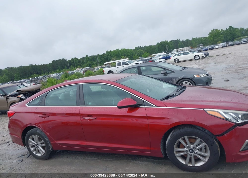 2016 HYUNDAI SONATA SE VIN: 5NPE24AF4GH328173