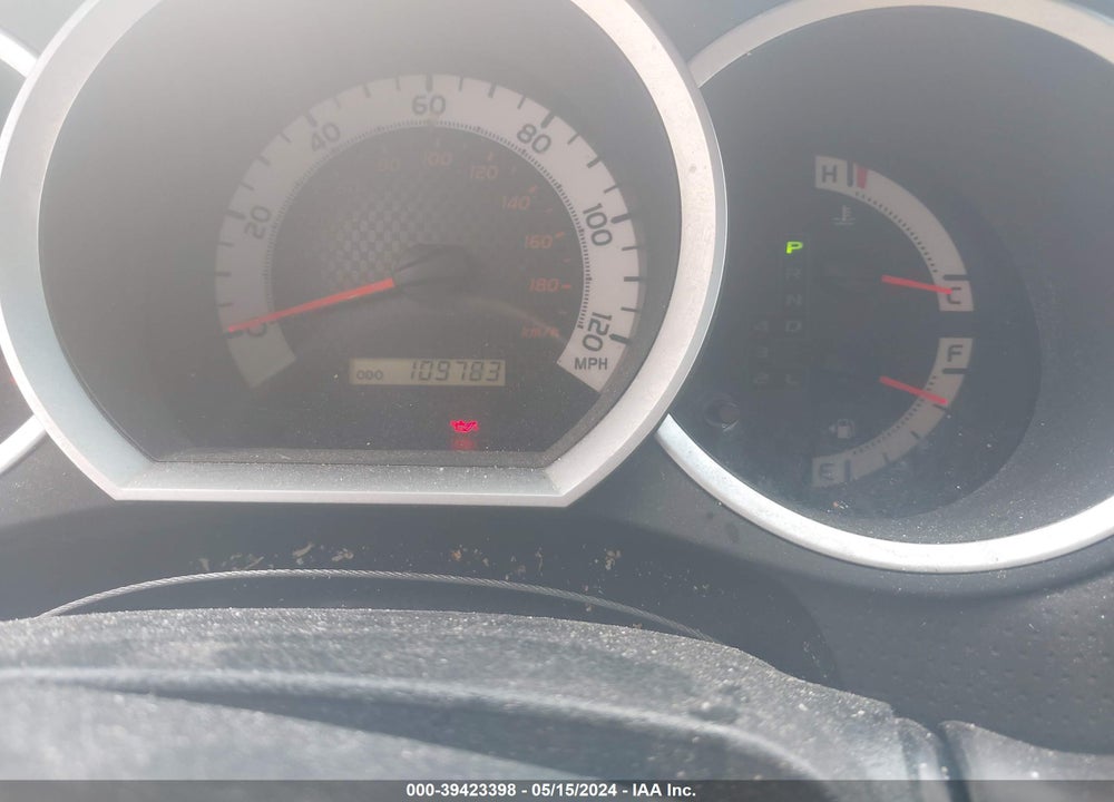 2015 TOYOTA TACOMA BASE V6 VIN: 3TMLU4EN0FM193950