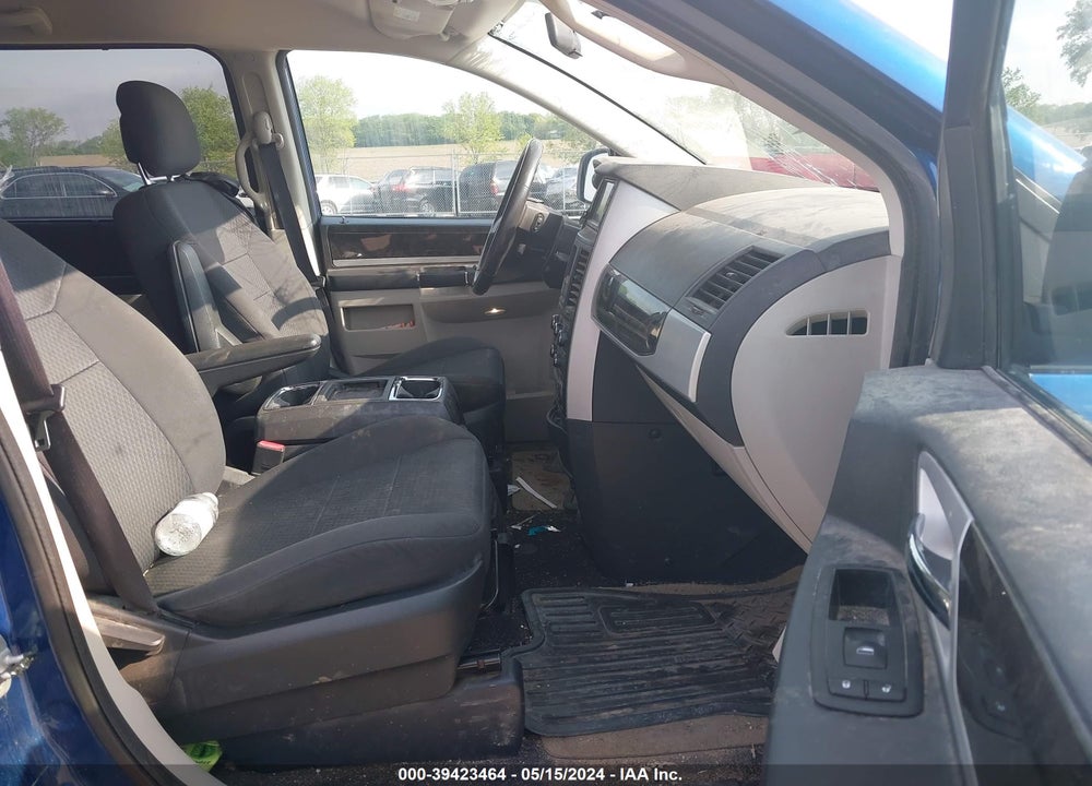 2010 DODGE GRAND CARAVAN SXT VIN: 2D4RN5D1XAR394142