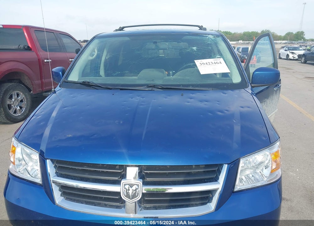 2010 DODGE GRAND CARAVAN SXT VIN: 2D4RN5D1XAR394142
