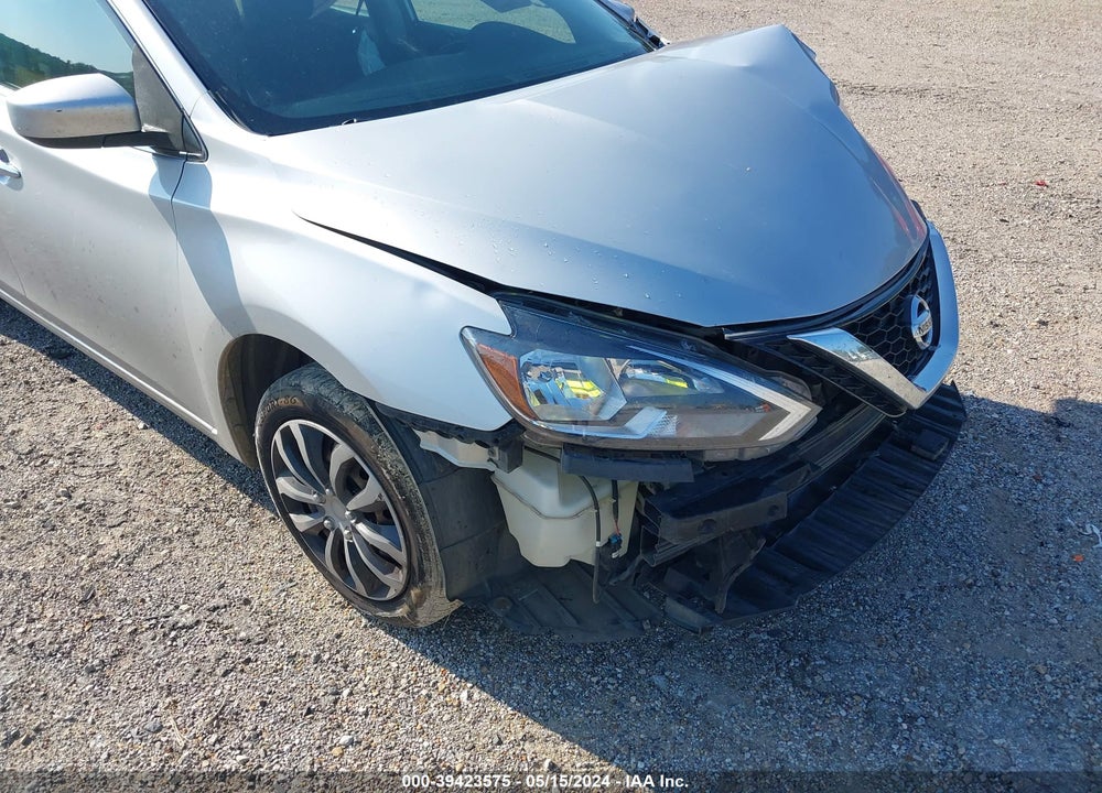 2018 NISSAN SENTRA S VIN: 3N1AB7AP2JY311183
