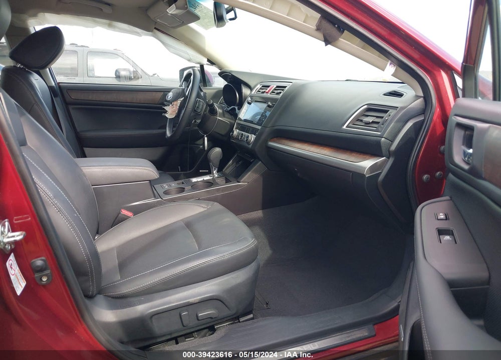 2017 SUBARU OUTBACK 2.5I LIMITED VIN: 4S4BSAKC1H3284020