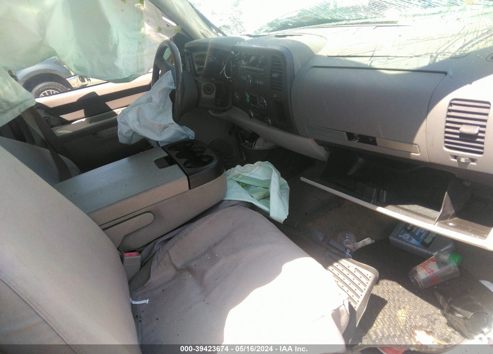 2010 GMC SIERRA 1500 SLE VIN: 1GTSKVE38AZ232054