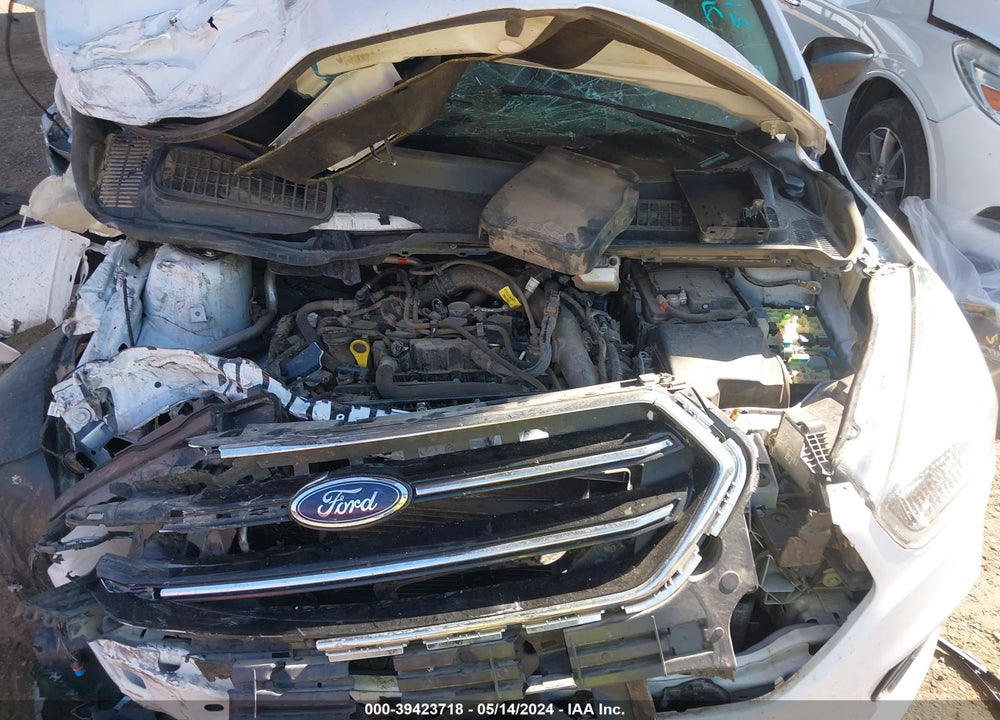 2019 FORD ESCAPE VIN: 1FMCU0GD4KUA06238