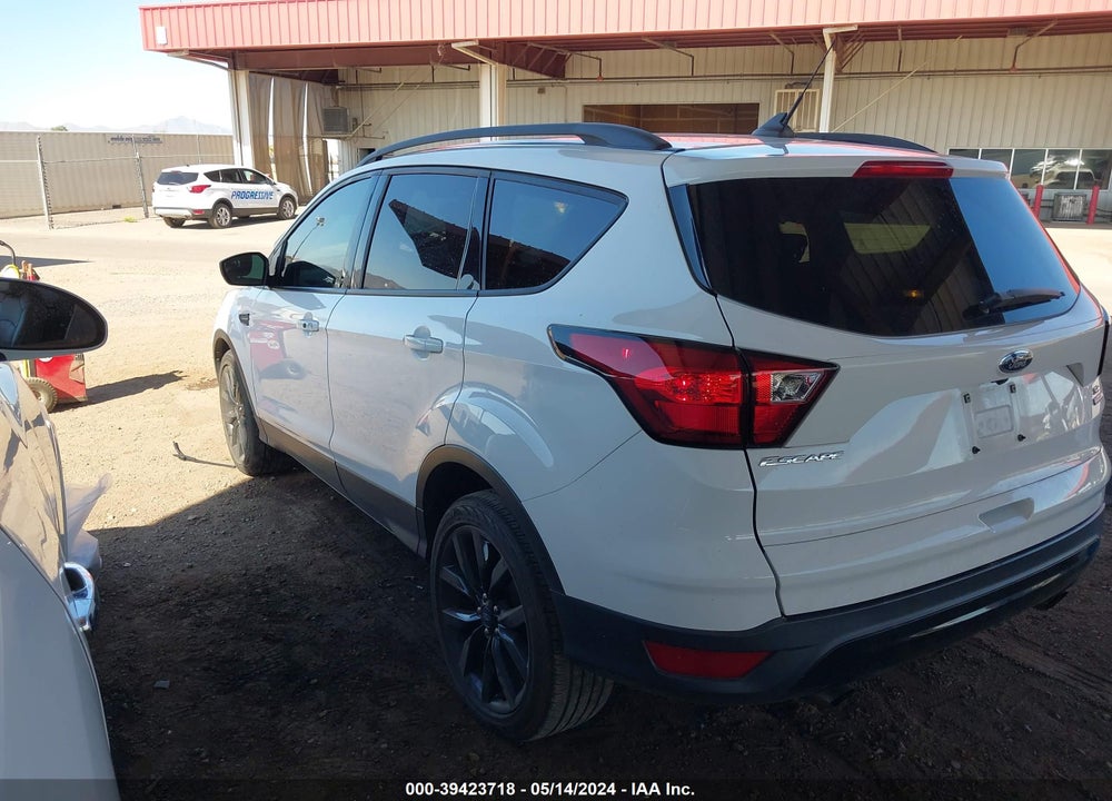 2019 FORD ESCAPE VIN: 1FMCU0GD4KUA06238