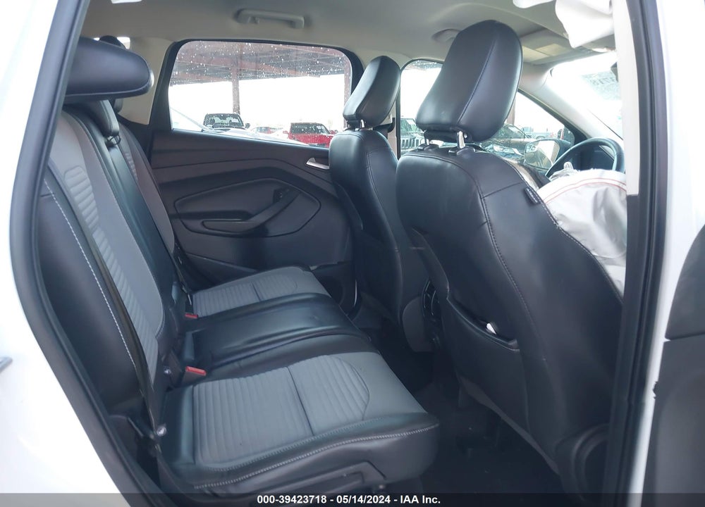 2019 FORD ESCAPE VIN: 1FMCU0GD4KUA06238