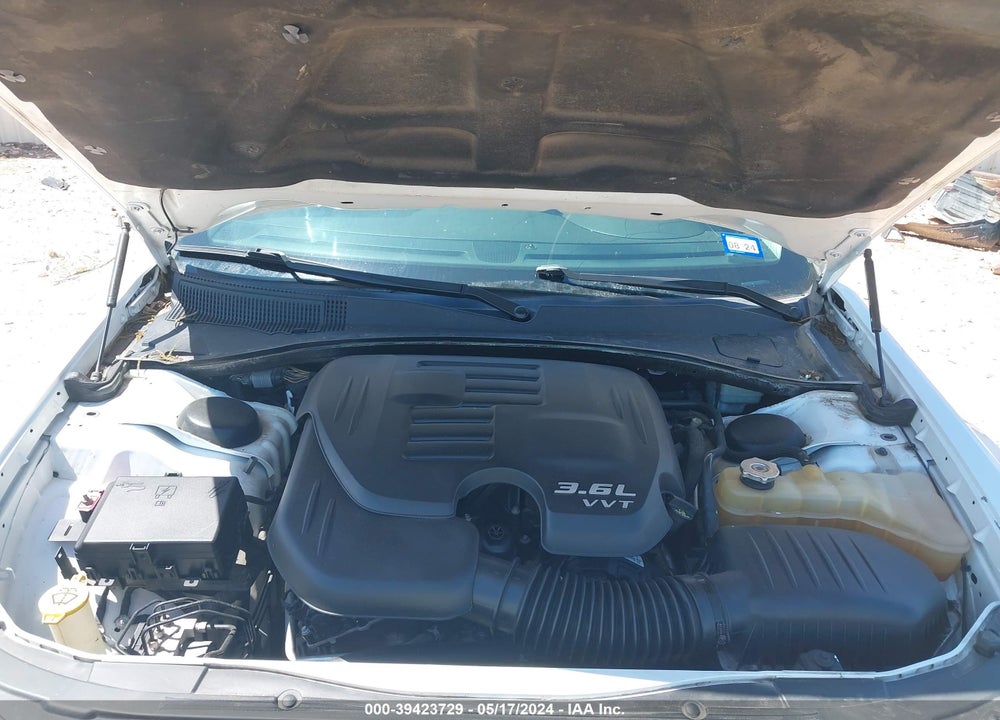 2015 CHRYSLER 300C VIN: 2C3CCAEGXFH802175