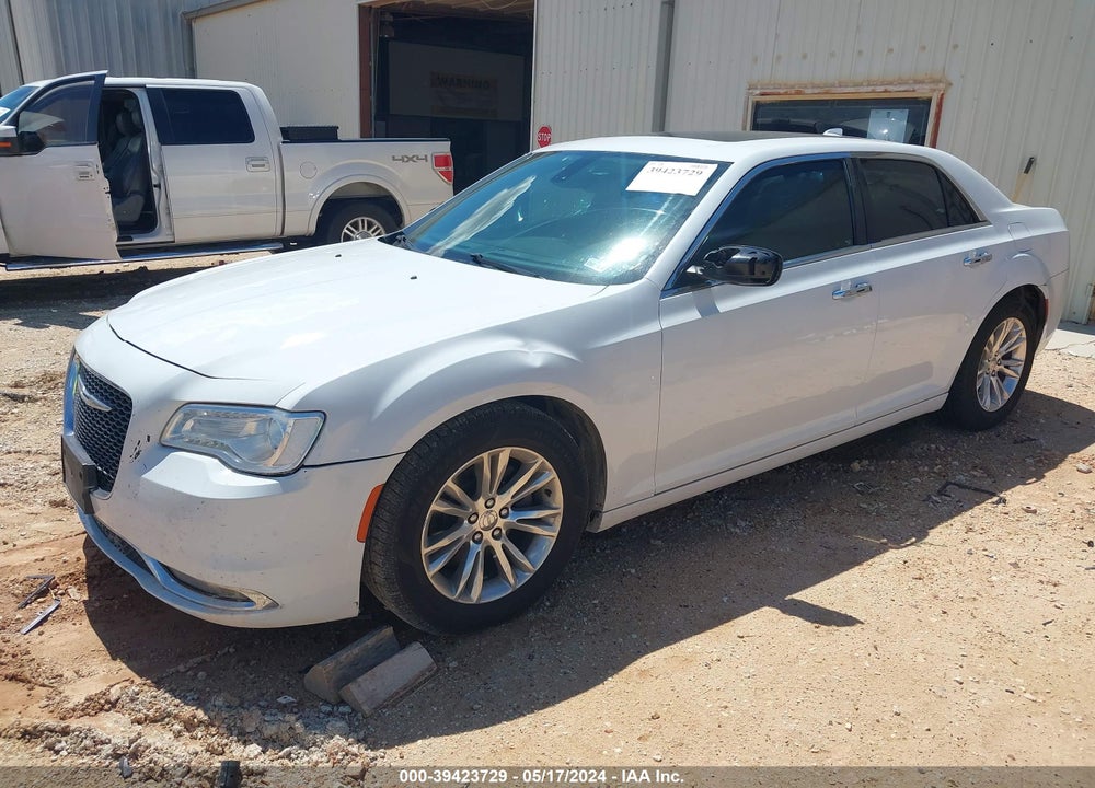 2015 CHRYSLER 300C VIN: 2C3CCAEGXFH802175