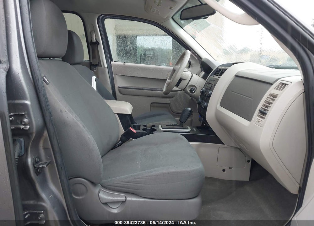 2011 FORD ESCAPE XLS VIN: 1FMCU0C7XBKC60242