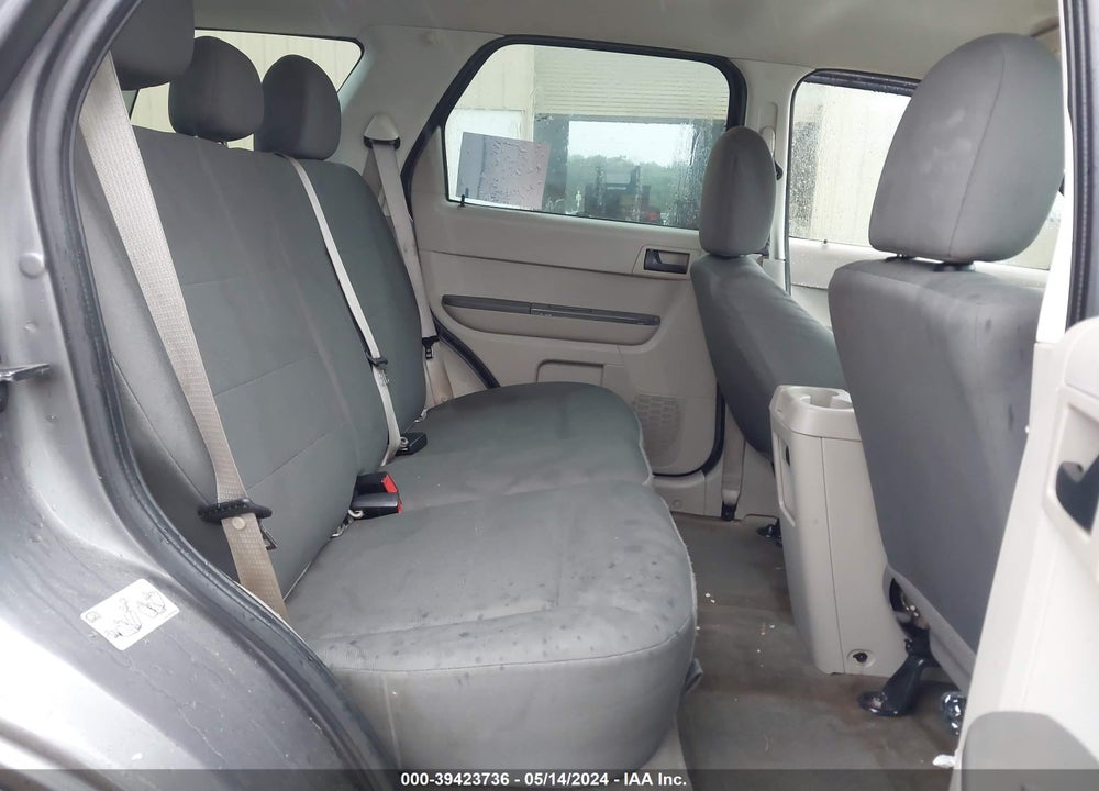 2011 FORD ESCAPE XLS VIN: 1FMCU0C7XBKC60242