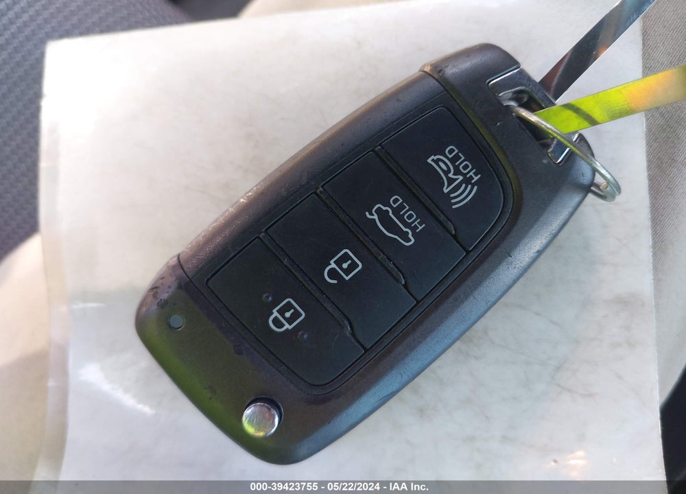 2019 HYUNDAI ACCENT SE VIN: 3KPC24A33KE079438