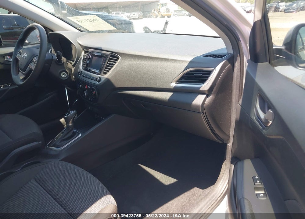2019 HYUNDAI ACCENT SE VIN: 3KPC24A33KE079438