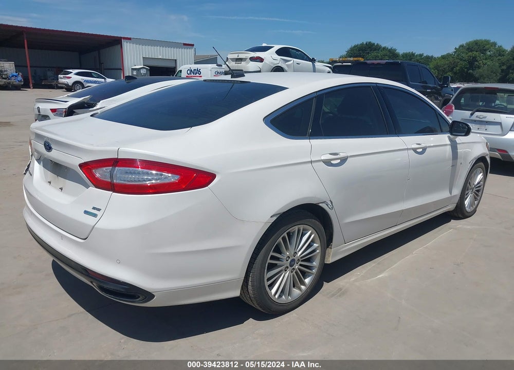 2016 FORD FUSION SE VIN: 3FA6P0H99GR143277