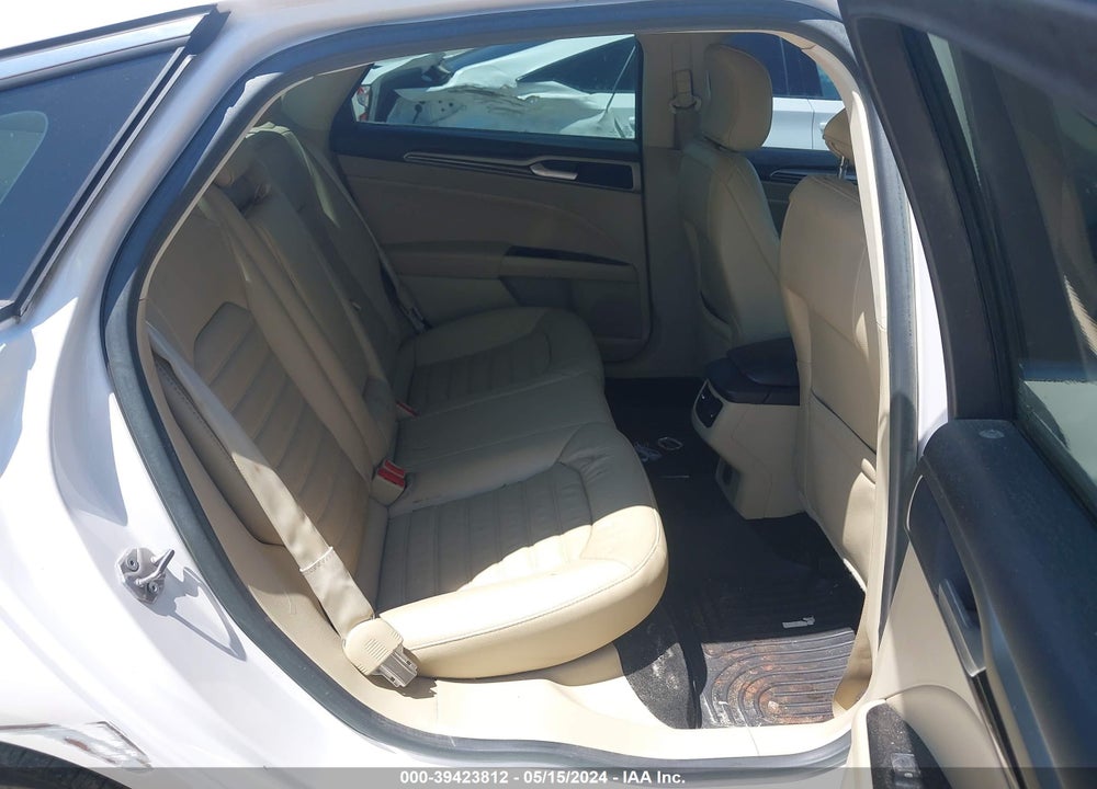 2016 FORD FUSION SE VIN: 3FA6P0H99GR143277