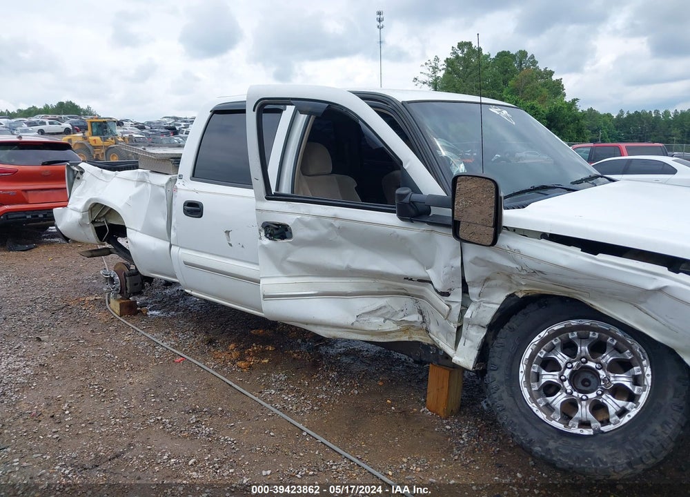 2003 CHEVROLET SILVERADO 1500HD LS VIN: 1GCGC13U33F198861