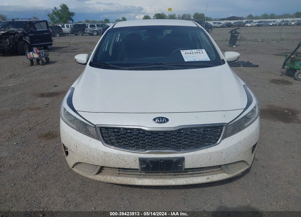 2017 KIA FORTE LX VIN: 3KPFL4A71HE125905