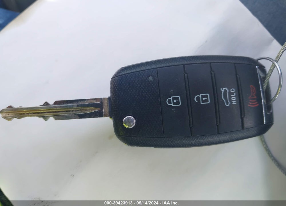 2017 KIA FORTE LX VIN: 3KPFL4A71HE125905