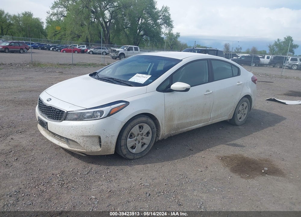 2017 KIA FORTE LX VIN: 3KPFL4A71HE125905