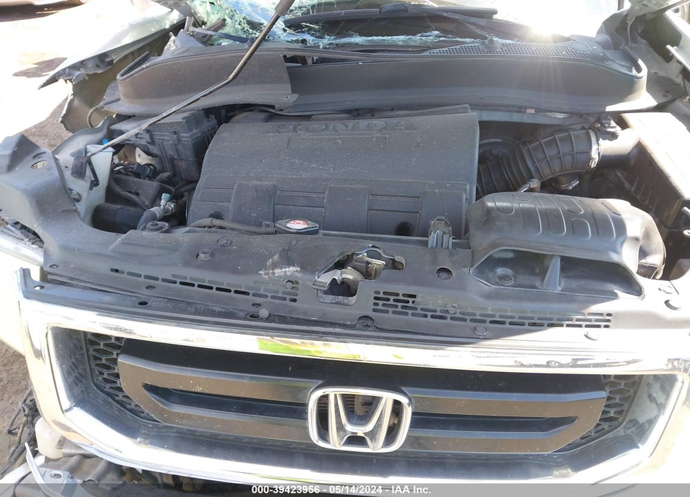 2010 HONDA RIDGELINE RT VIN: 5FPYK1F23AB007174