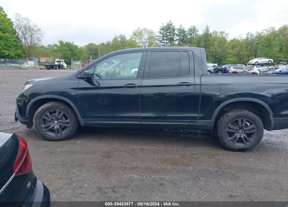 2017 HONDA RIDGELINE SPORT VIN: 5FPYK3F1XHB011137
