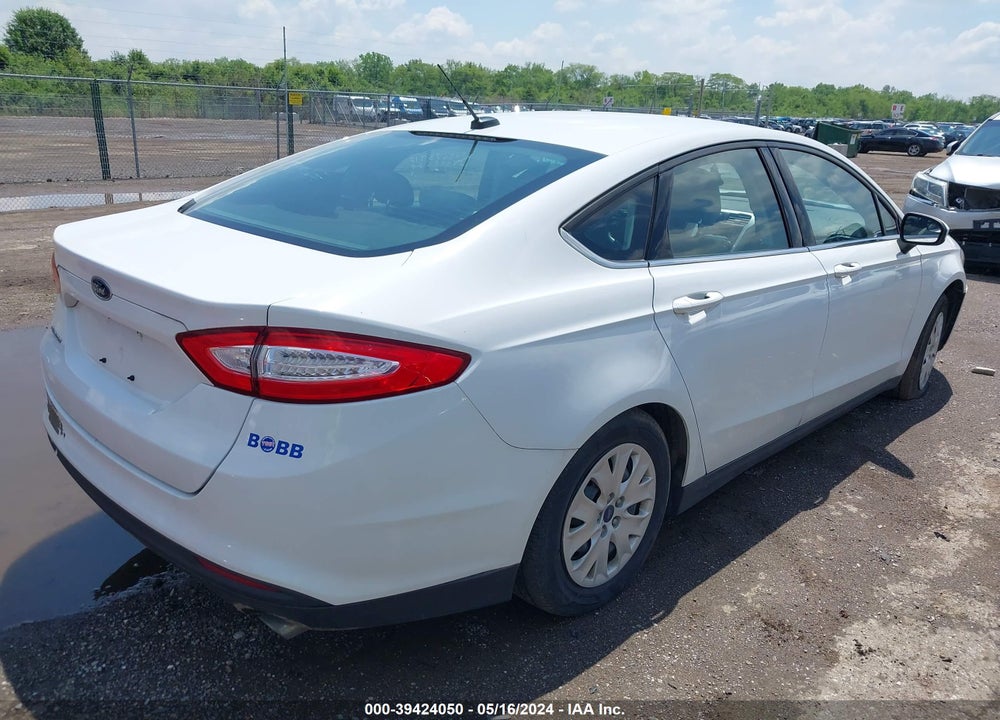 2014 FORD FUSION S VIN: 3FA6P0G77ER307820