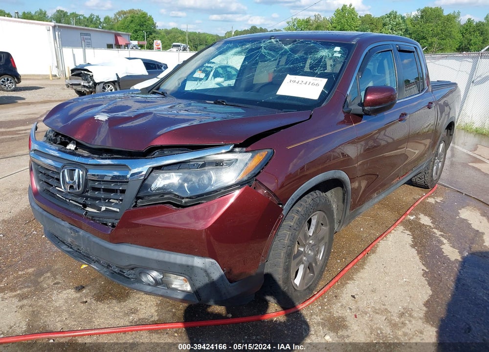 2017 HONDA RIDGELINE RTL VIN: 5FPYK2F51HB007832