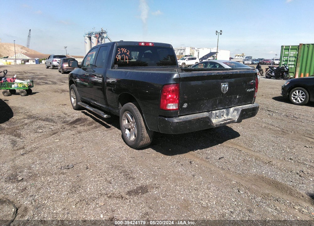 2017 RAM 1500 VIN: 1C6RR7FG7HS594376