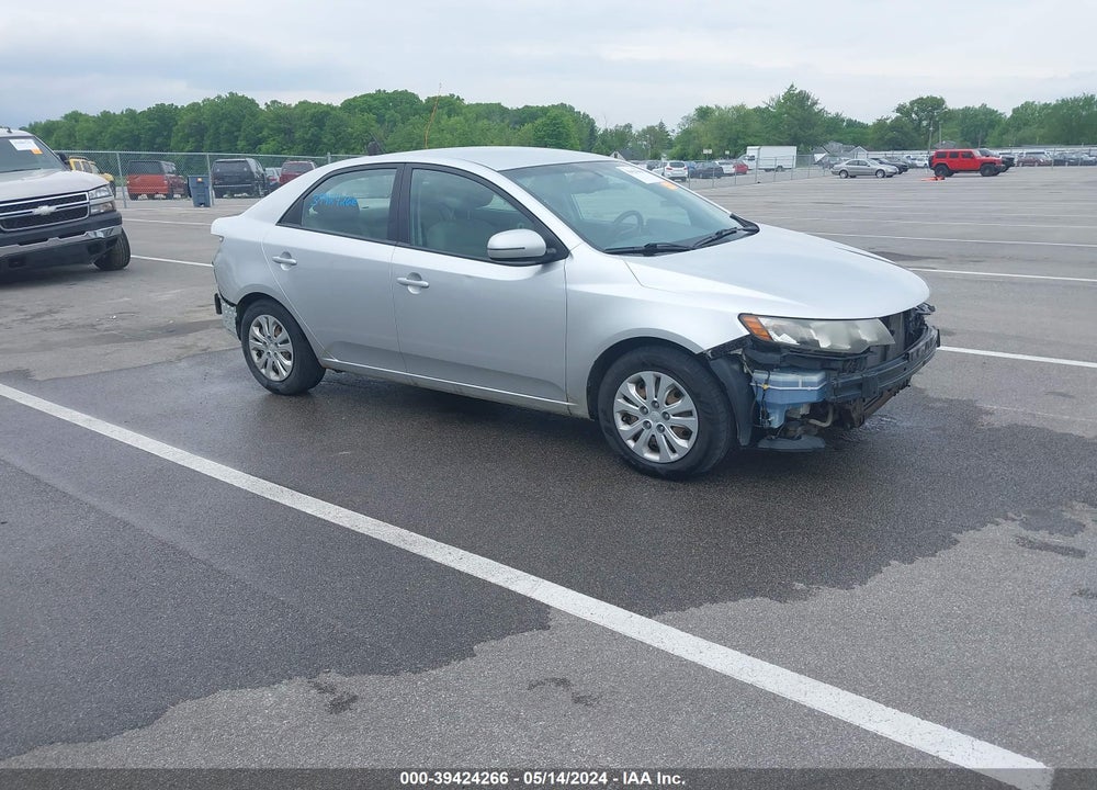 2013 KIA FORTE EX VIN: KNAFU4A2XD5704458