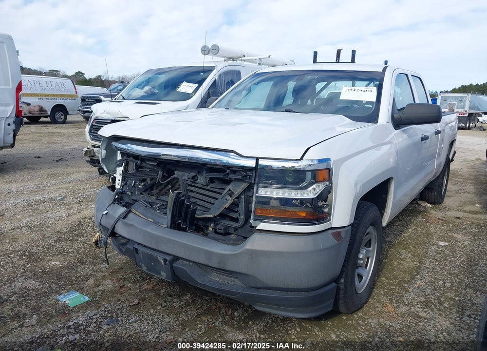 2018 CHEVROLET SILVERADO 1500 VIN: 1GCRCNEH6JZ184772