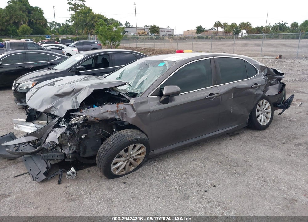 2020 TOYOTA CAMRY LE VIN: 4T1C11AK0LU971055