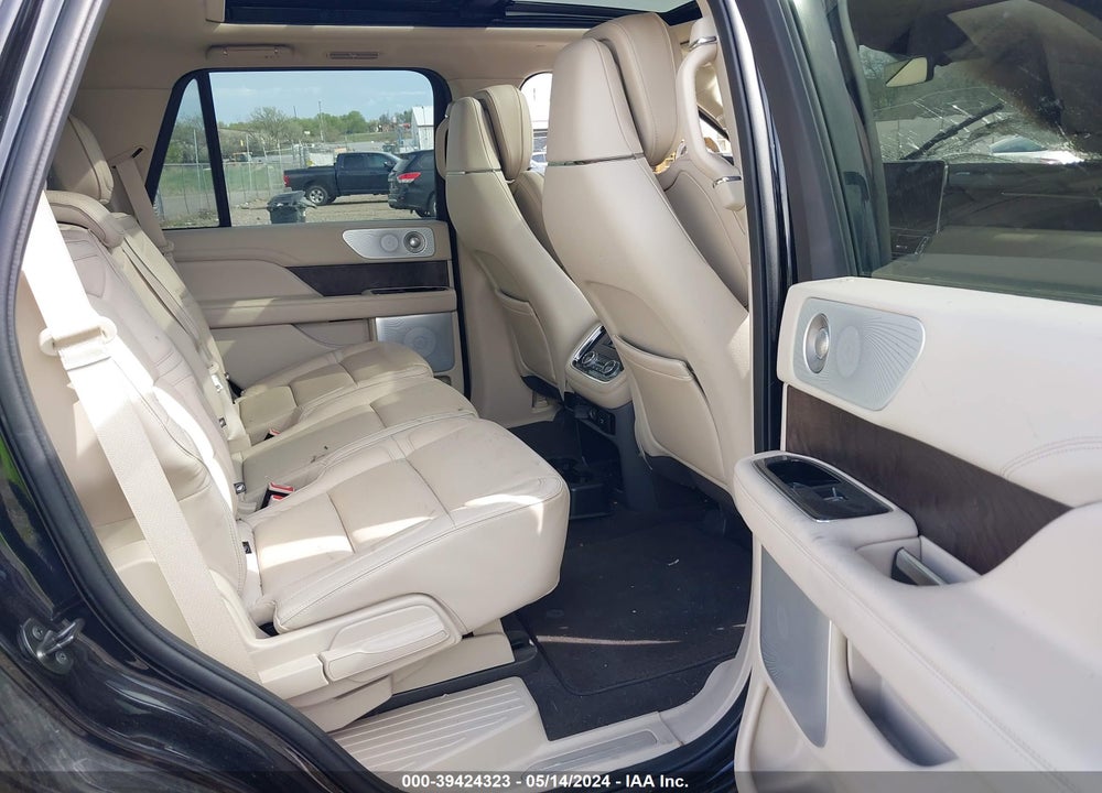 2019 LINCOLN NAVIGATOR RESERVE VIN: 5LMJJ2LT9KEL05966