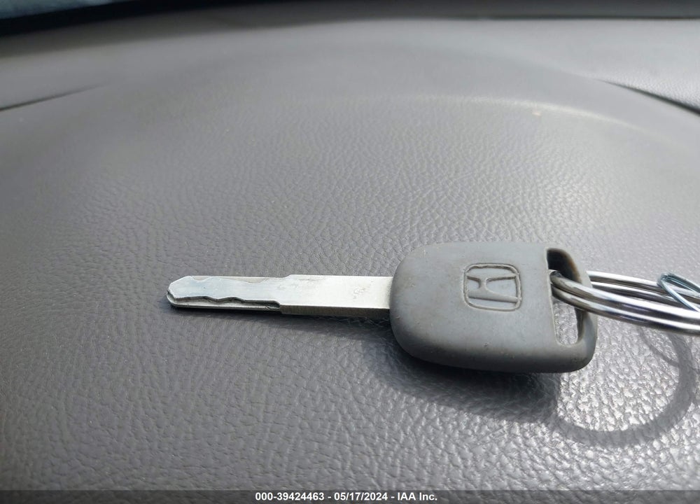 2010 HONDA ACCORD 2.4 LX VIN: 1HGCP2F36AA049111