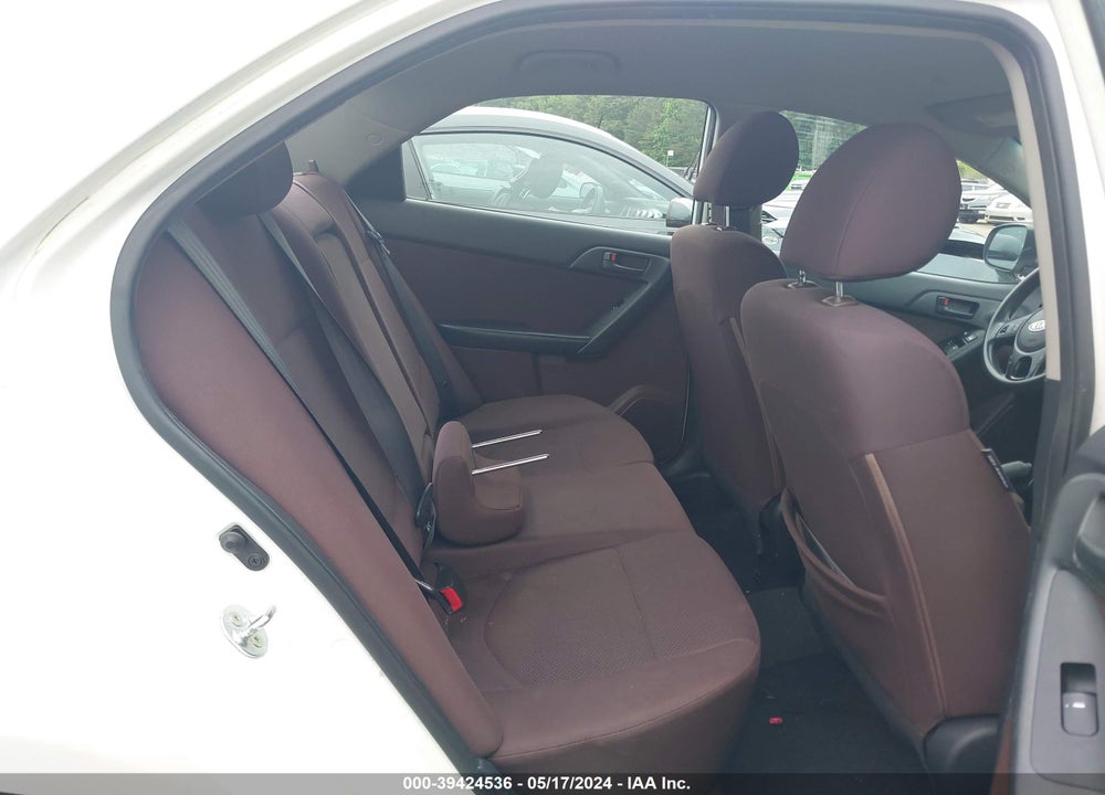2011 KIA FORTE EX VIN: KNAFU4A20B5381230