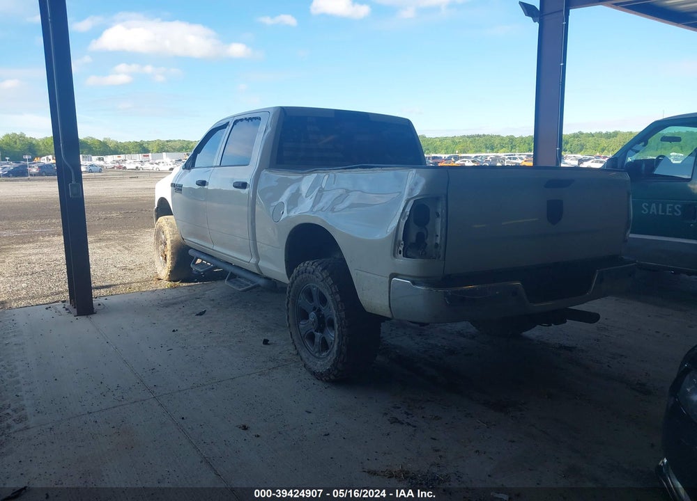 2016 RAM 2500 TRADESMAN VIN: 3C6UR5CJ8GG354595