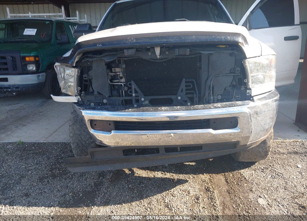 2016 RAM 2500 TRADESMAN VIN: 3C6UR5CJ8GG354595