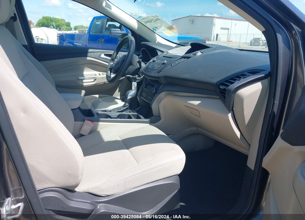 2018 FORD ESCAPE SE VIN: 1FMCU9GD1JUC83982