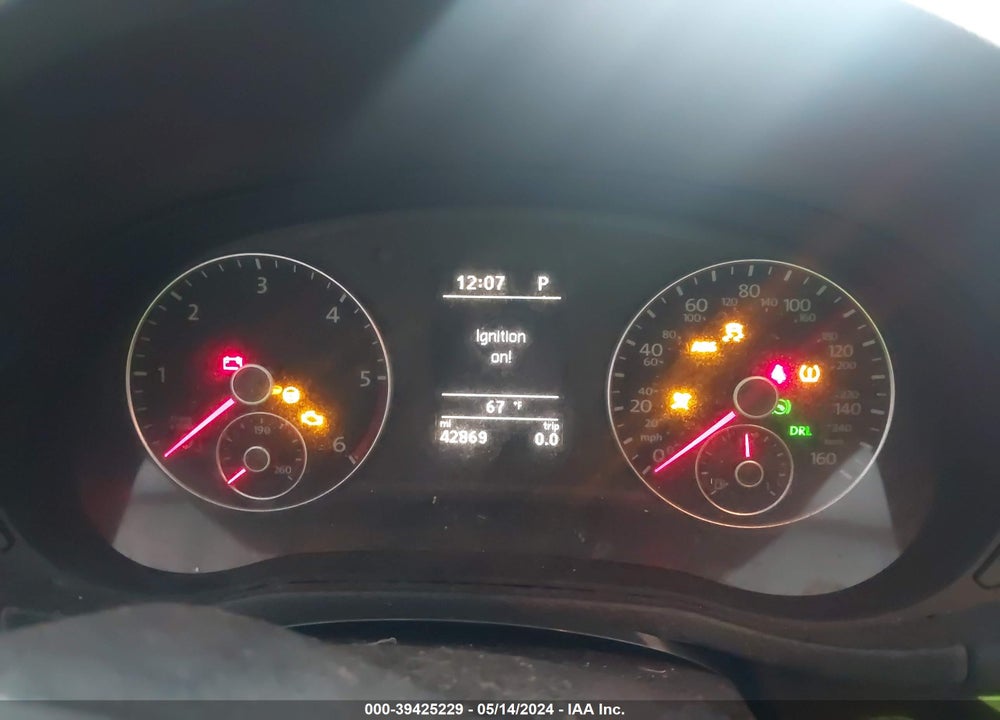 2015 VOLKSWAGEN PASSAT 2.0L TDI SEL PREMIUM VIN: 1VWCV7A38FC043716