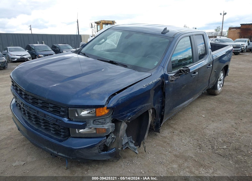 2021 CHEVROLET SILVERADO 1500 4WD DOUBLE CAB STANDARD BED CUSTOM VIN: 1GCRYBEK2MZ110538