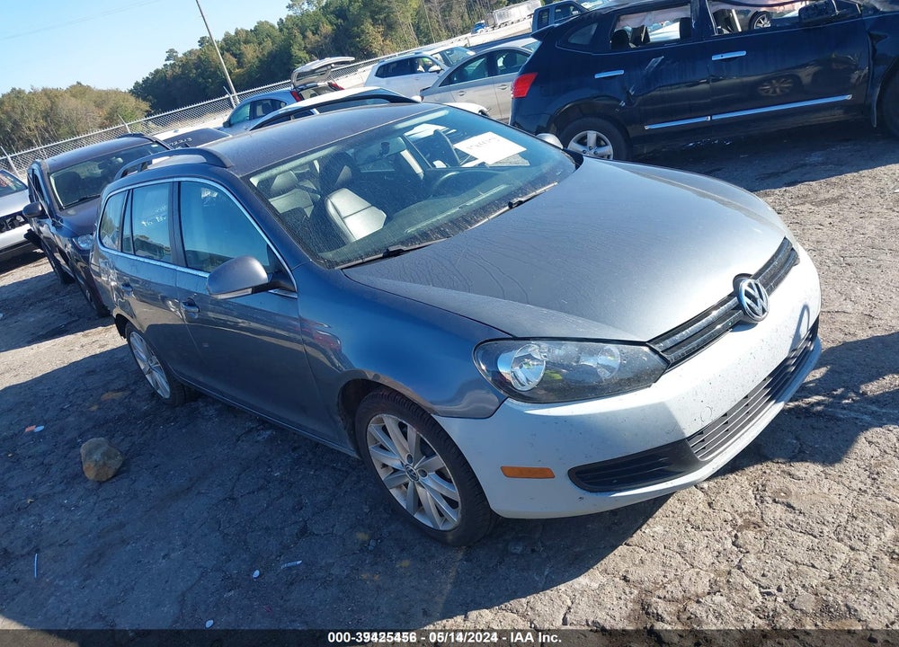 2012 VOLKSWAGEN JETTA SPORTWAGEN 2.5L SE VIN: 3VWPP7AJ6CM668569