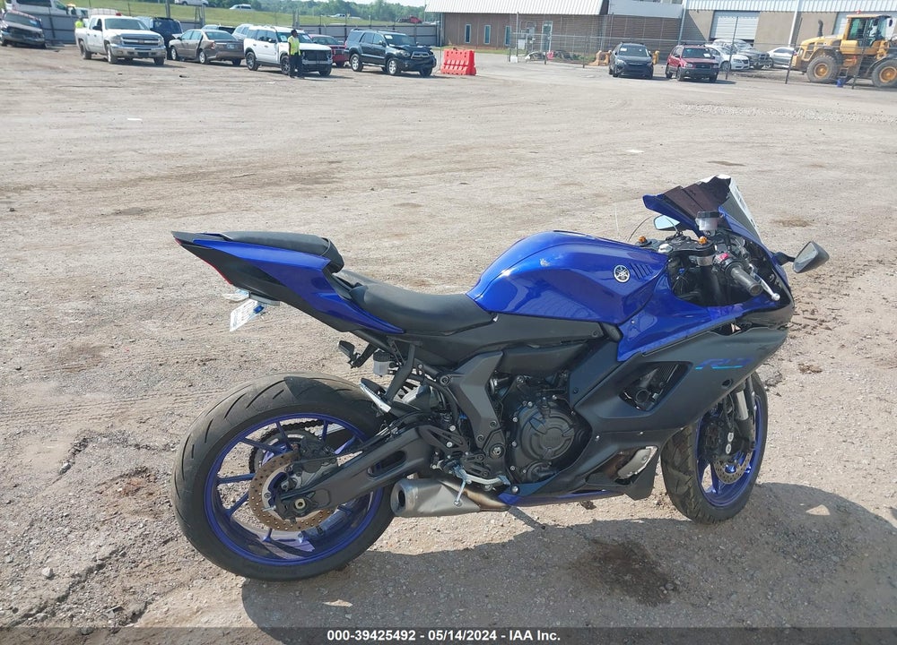 2023 YAMAHA YZFR7 VIN: JYARM38EXPA005901
