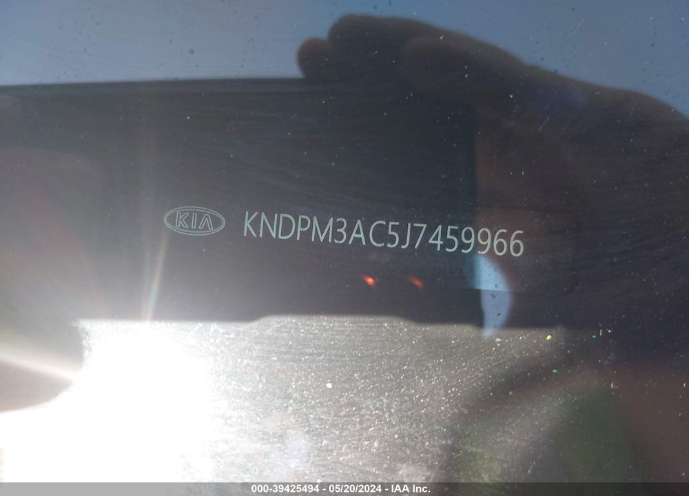 2018 KIA SPORTAGE LX VIN: KNDPM3AC5J7459966